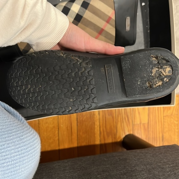 Burberry Rain Boots - Picture 7 of 8
